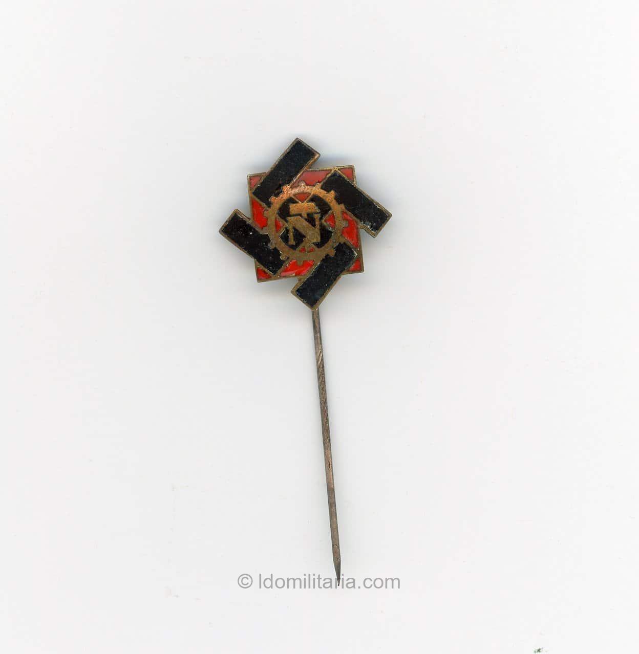 Teno stickpin - 2nd pattern numberd ''15008''