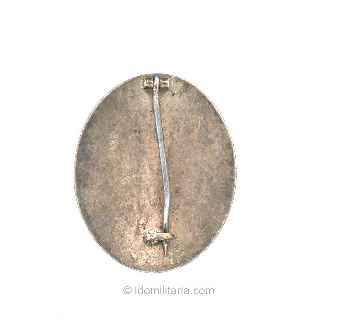 Wound badge in silver - Gustav Brehmer, Markneukirchen - Image 2