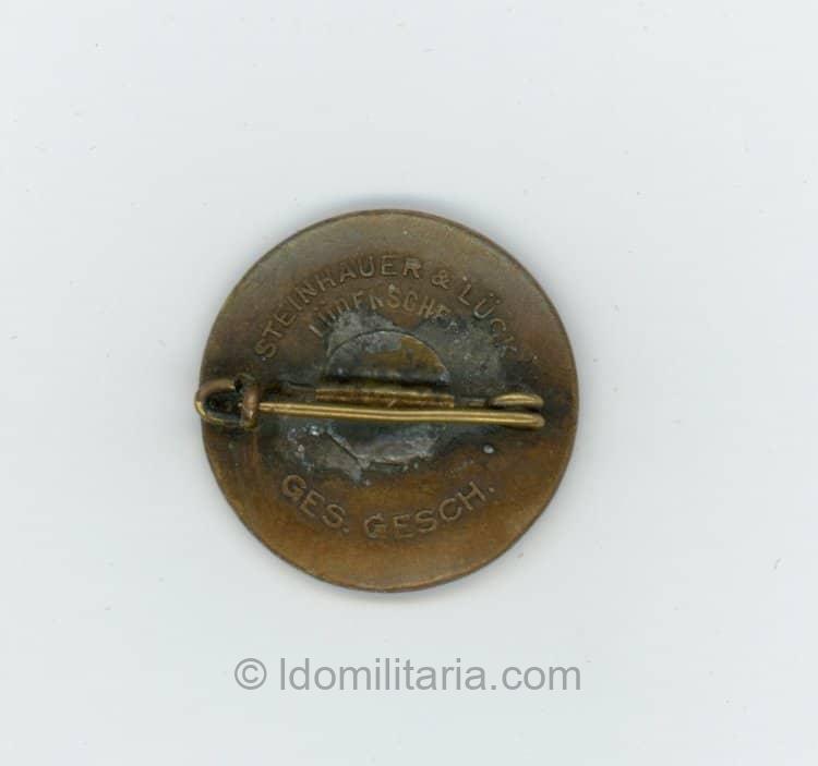 Early NSDAP Membership badge - Steinhauer & Lück, Ludenscheid - Image 2