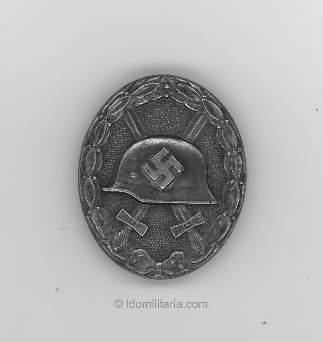 Wound badge in silver - Gustav Brehmer, Markneukirchen