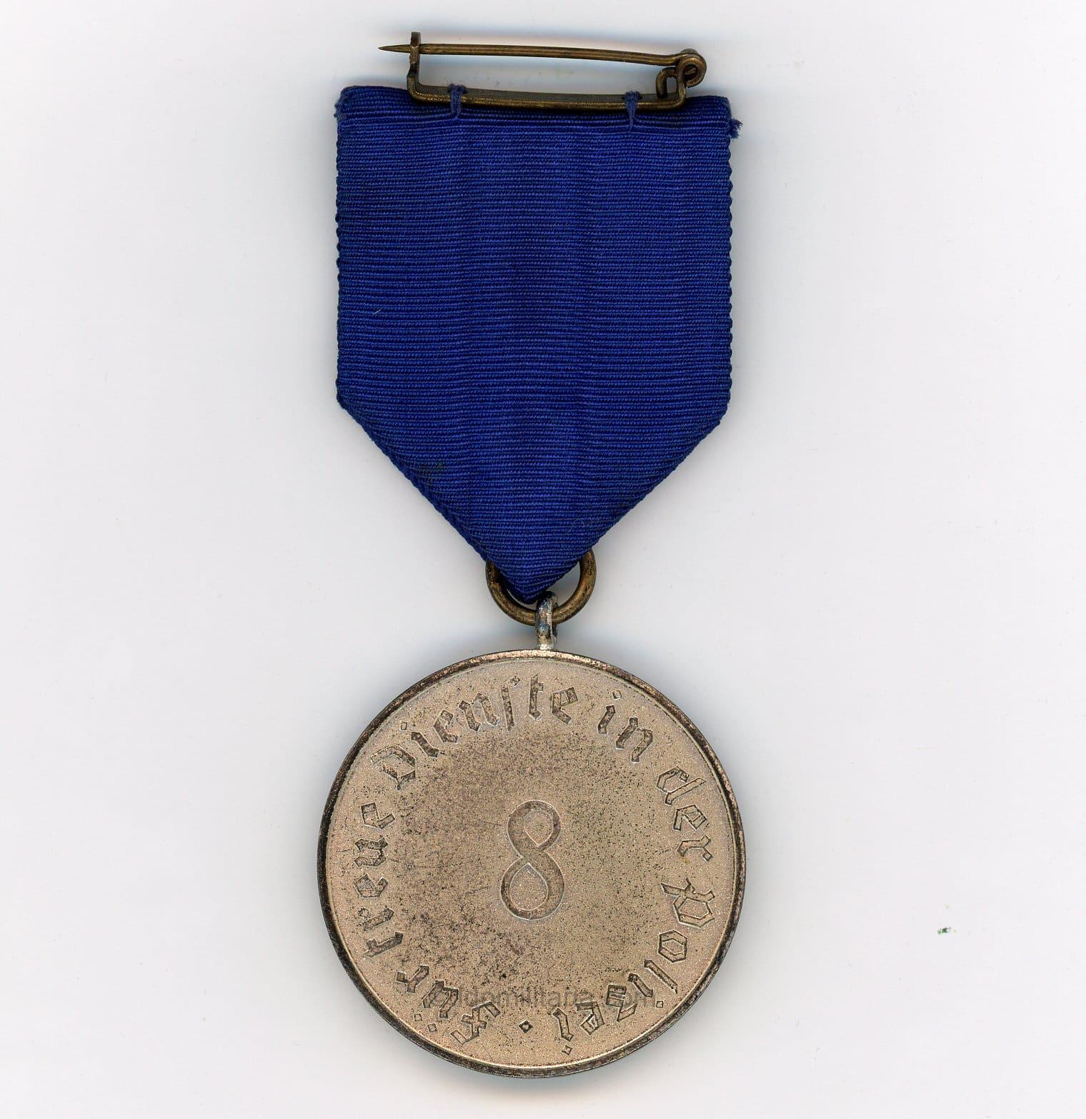 Police 8 year service medal - Image 2