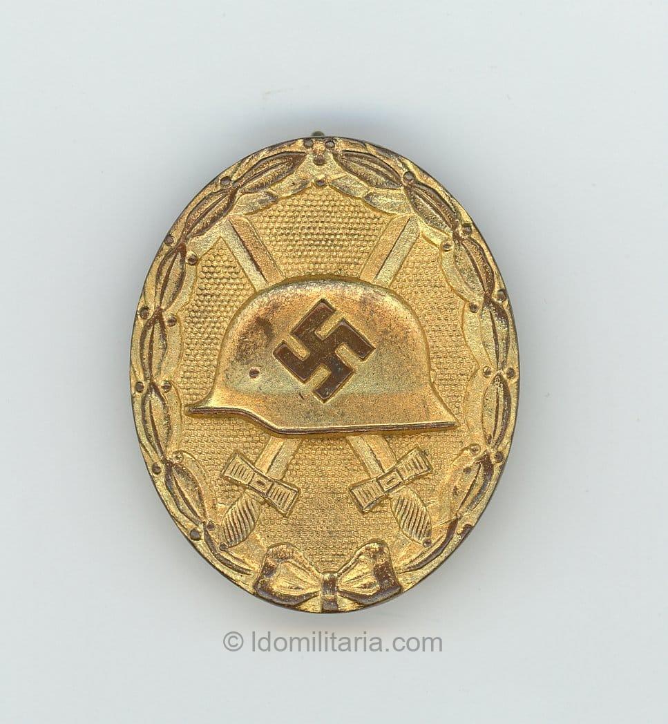 Wound badge in gold marked L/54 - Schauerte & Höhfeld, Lüdenscheid.