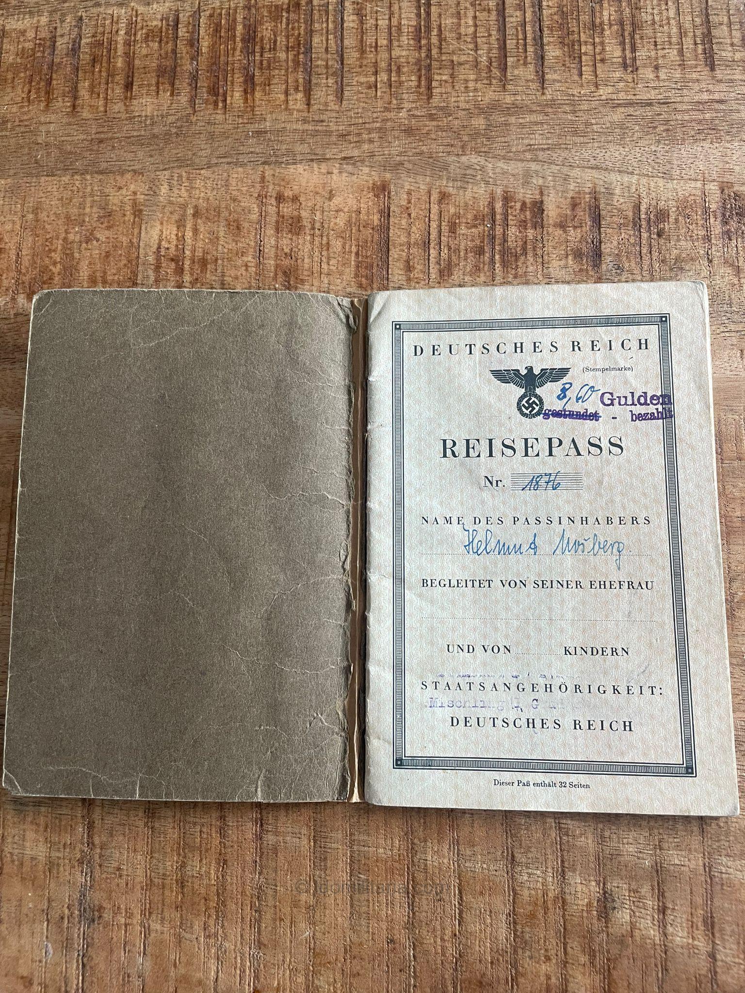 Kriegsfreiwilge HJ Gebietstab 37 ''Danzig-Westpreußen'' Wehrpass, Travel pass + cover - Citations to a Shanghai visit! - Image 22