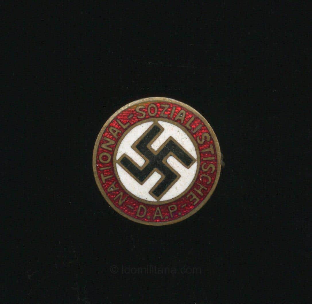 NSDAP membership badge 18mm