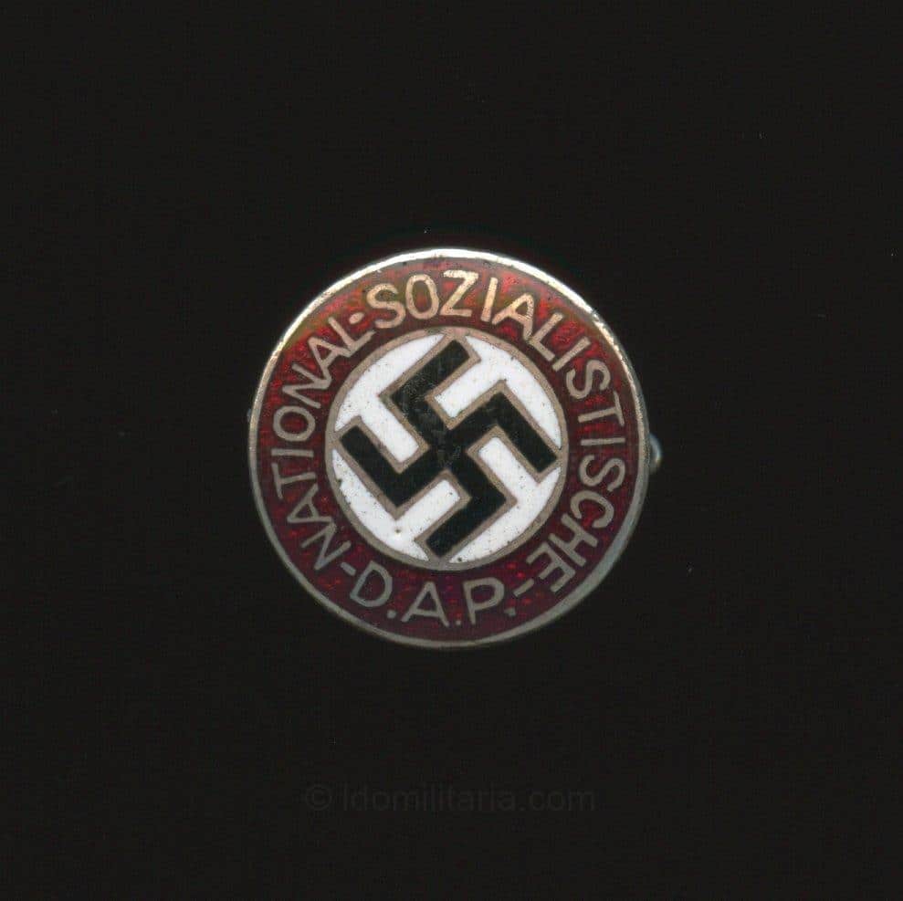 NSDAP membership badge - Ges. Gesch.