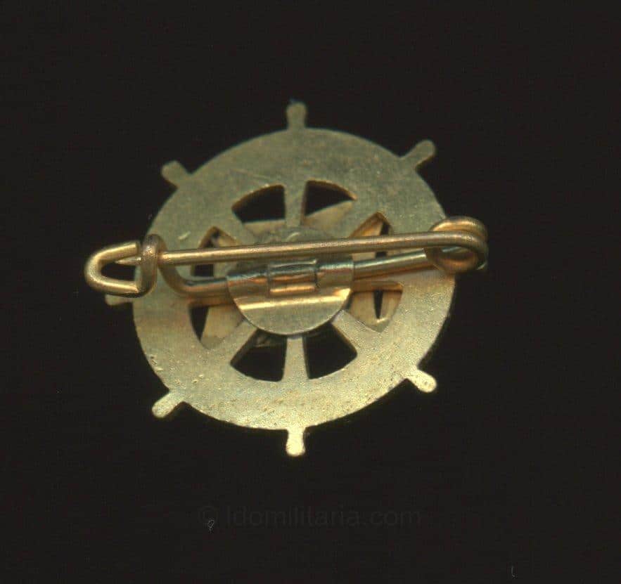 Robert Ley ship KDF badge + photo - Image 2
