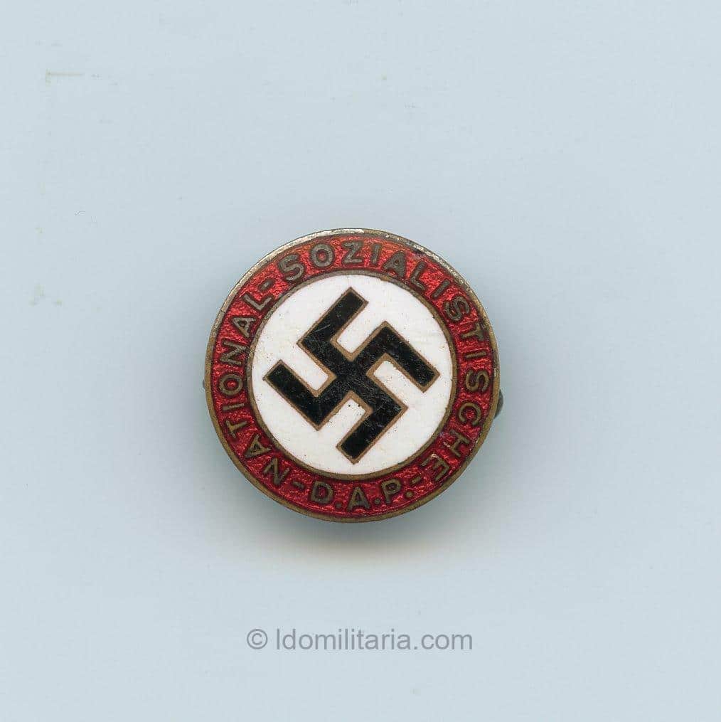 NSDAP Membership badge 18mm - Ges. Gesch.