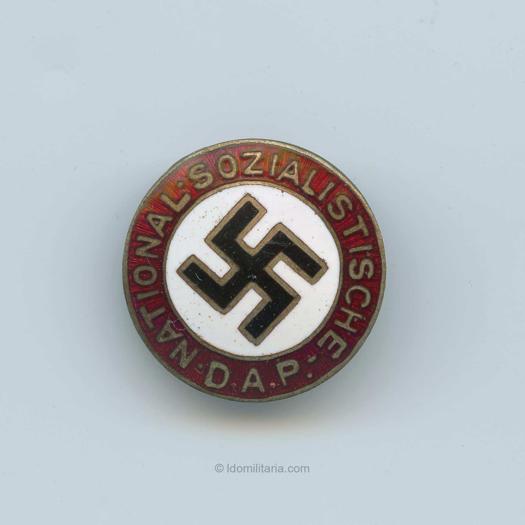 Rare NSDAP Memership badge 18mm sunray pattern - Rudolf Schanes, Wien