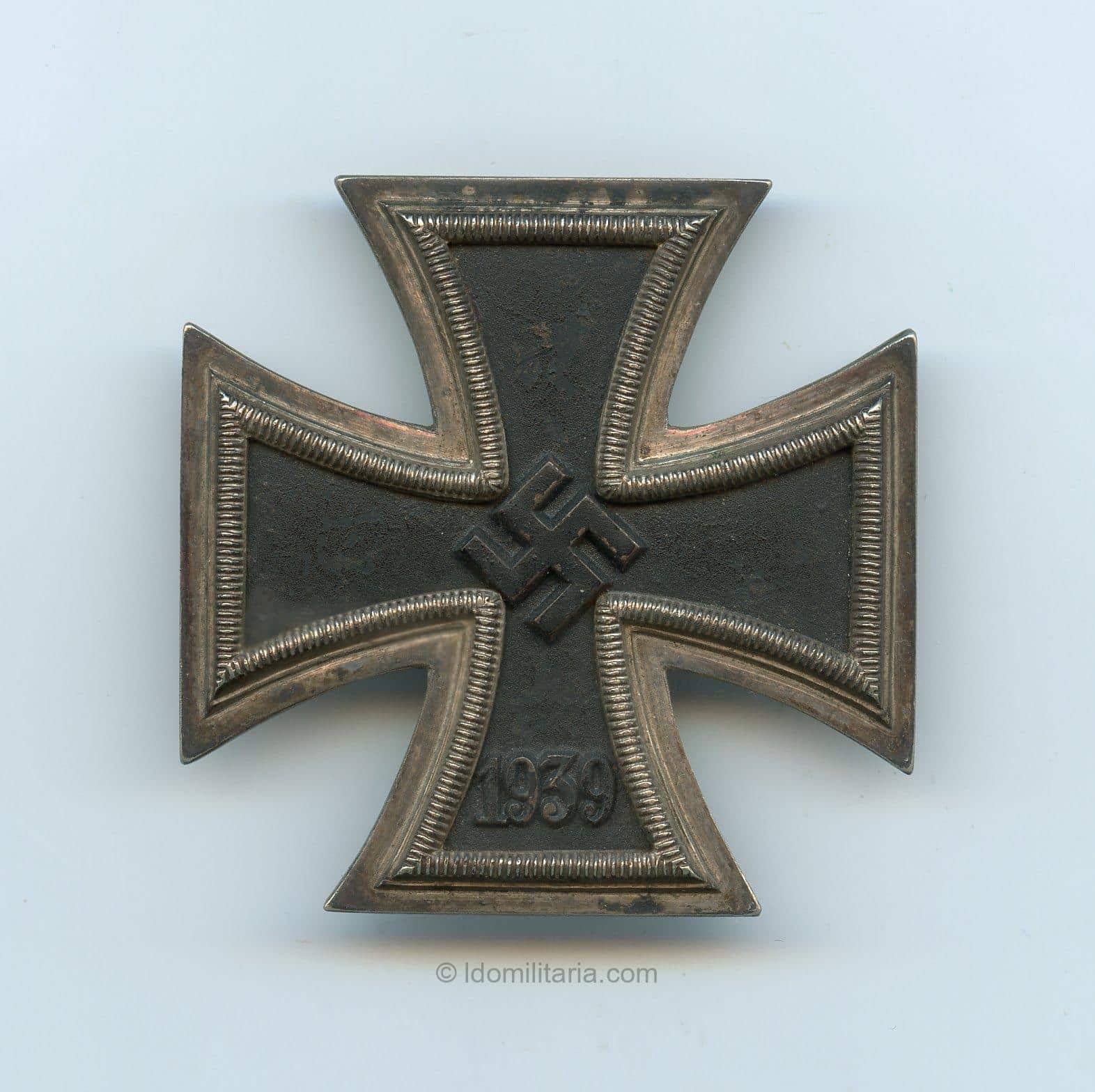 Iron Cross first class L/10 - Deschler & Sohn, München