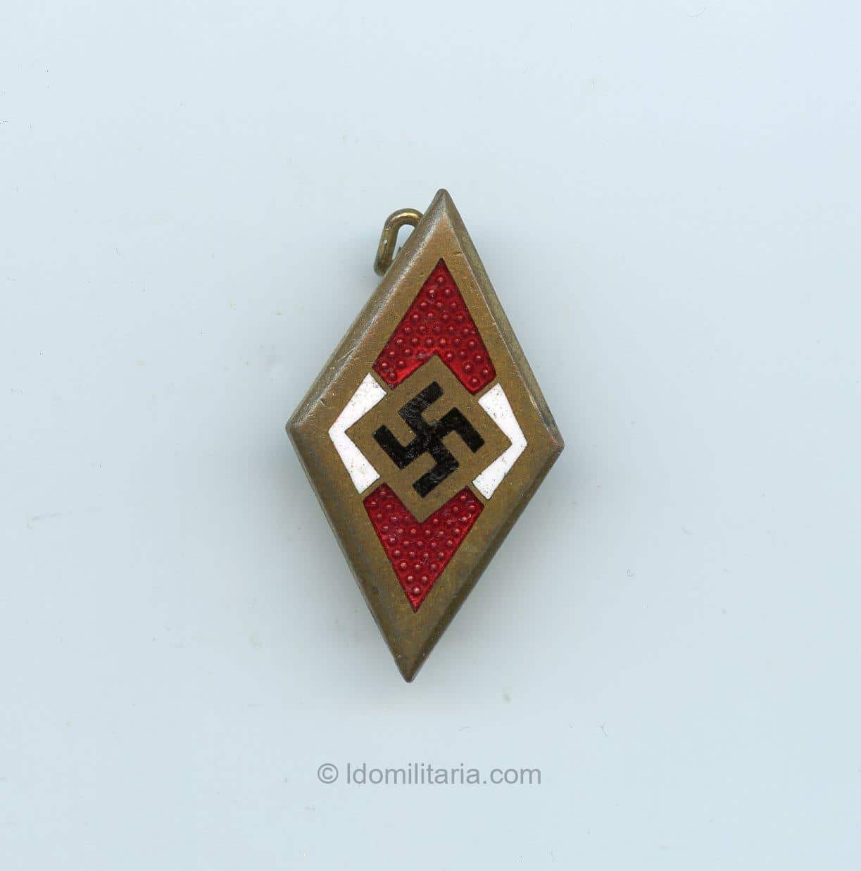 Golden HJ Honor badge ''101670'' - Adolf Baumeister, Lüdenscheid