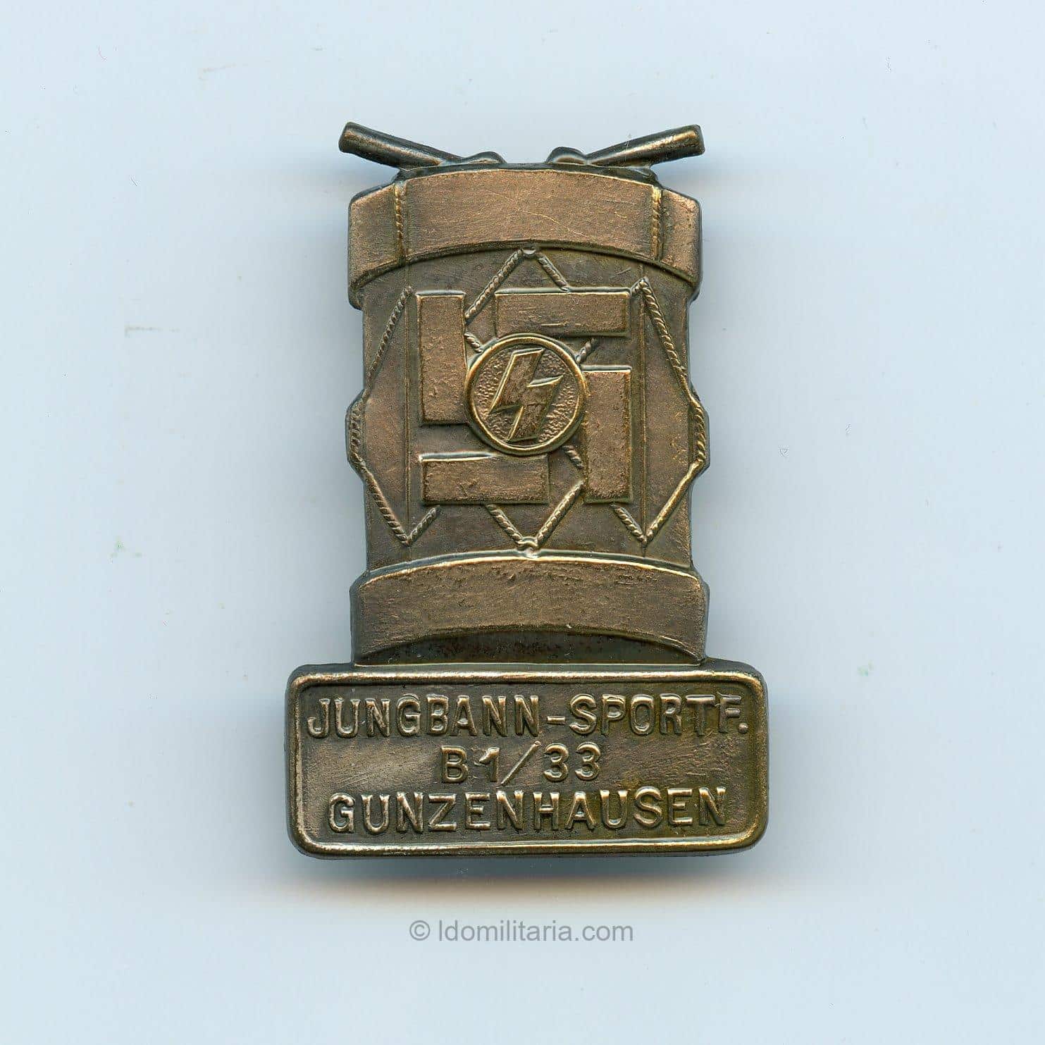 Rare HJ Jungbann-Sportf. B1/33 Gunzenhausen tinnie