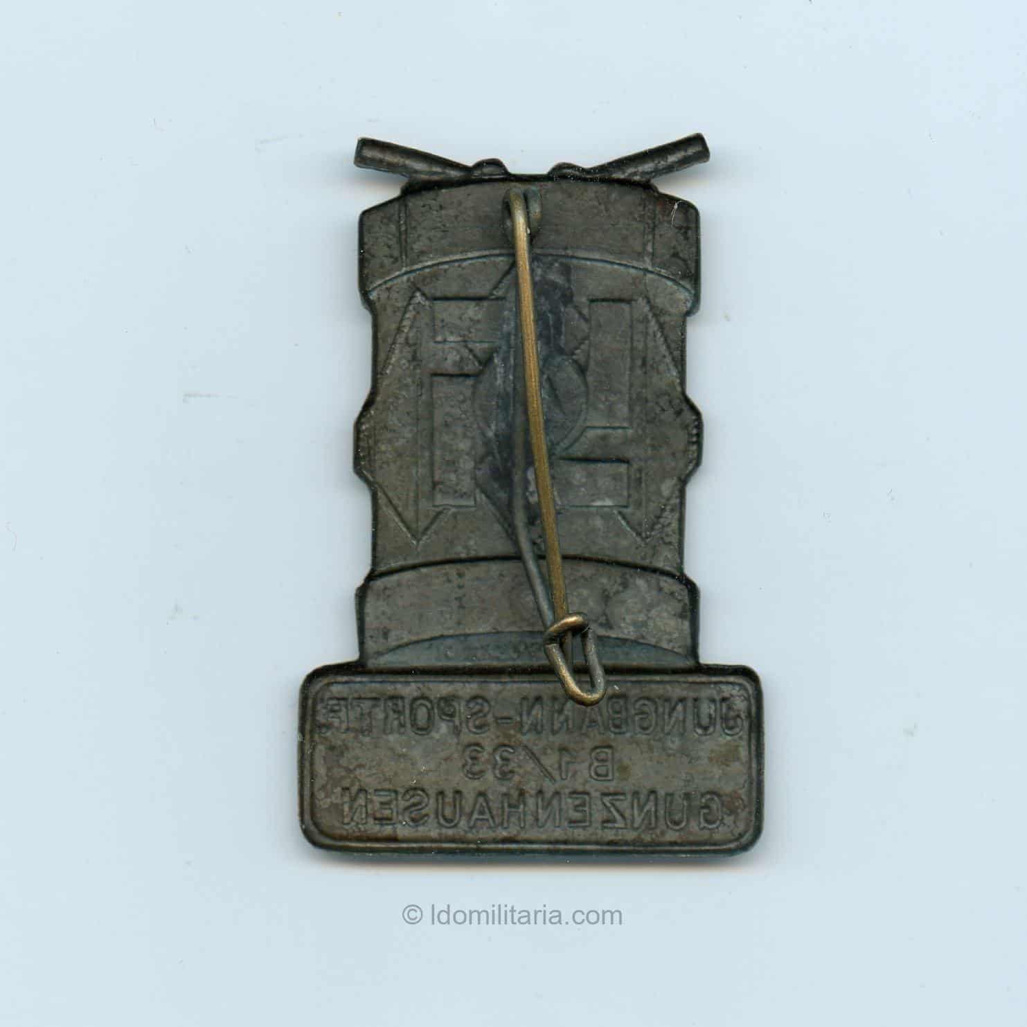 Rare HJ Jungbann-Sportf. B1/33 Gunzenhausen tinnie - Image 2