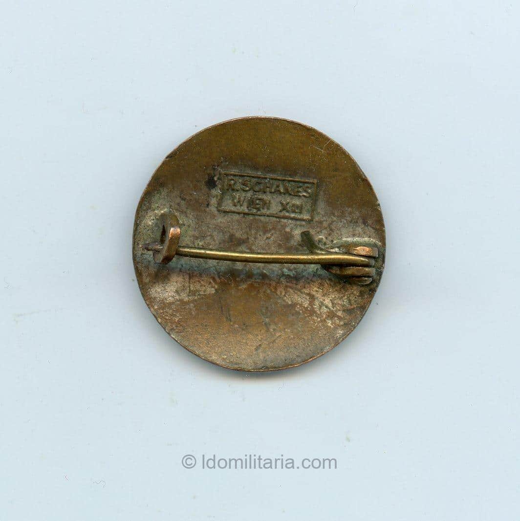 Rare NSDAP Nun Erst Recht Slogan badge - Rudolf Schanes, Wien - Image 2