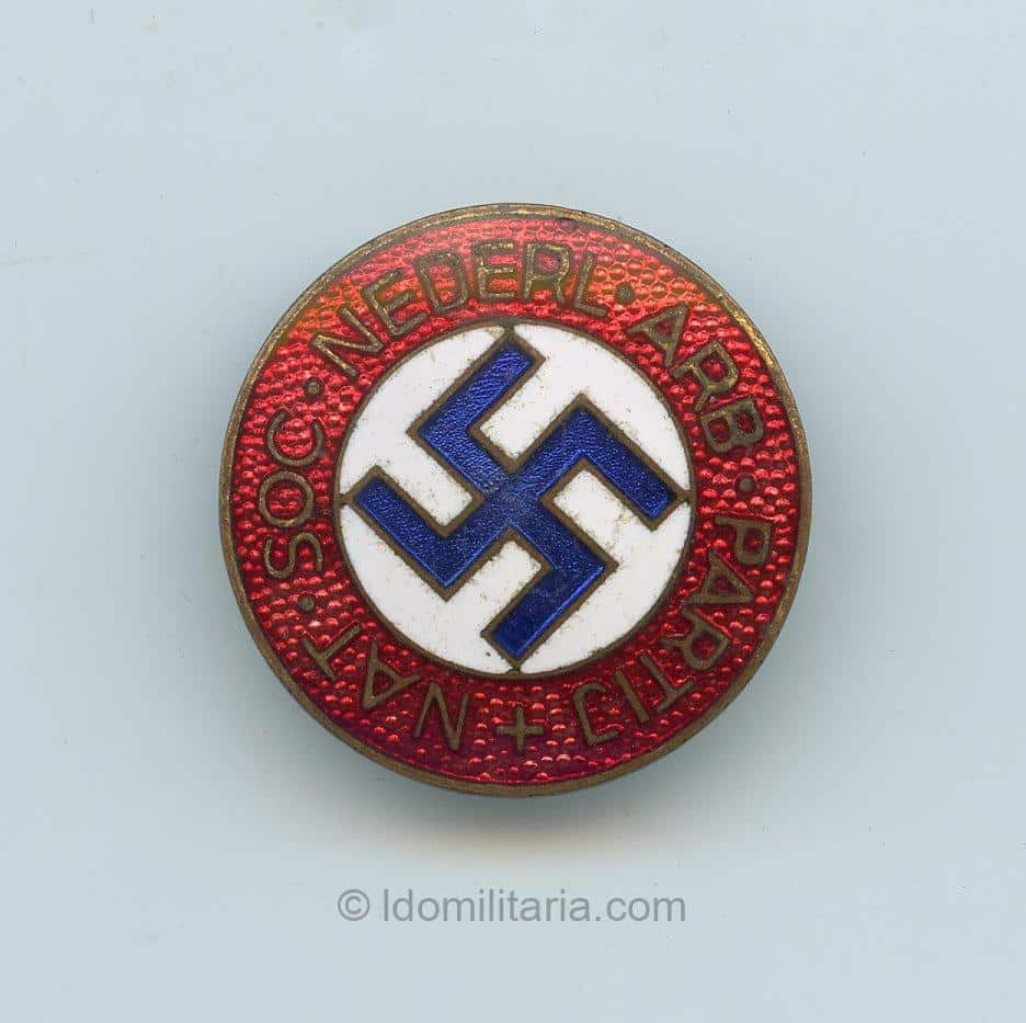 Nationaal-Socialistische Nederlandsche Arbeiderspartij (NSNAP) Membership badge - Ferdinand Wagner, Pforzheim.