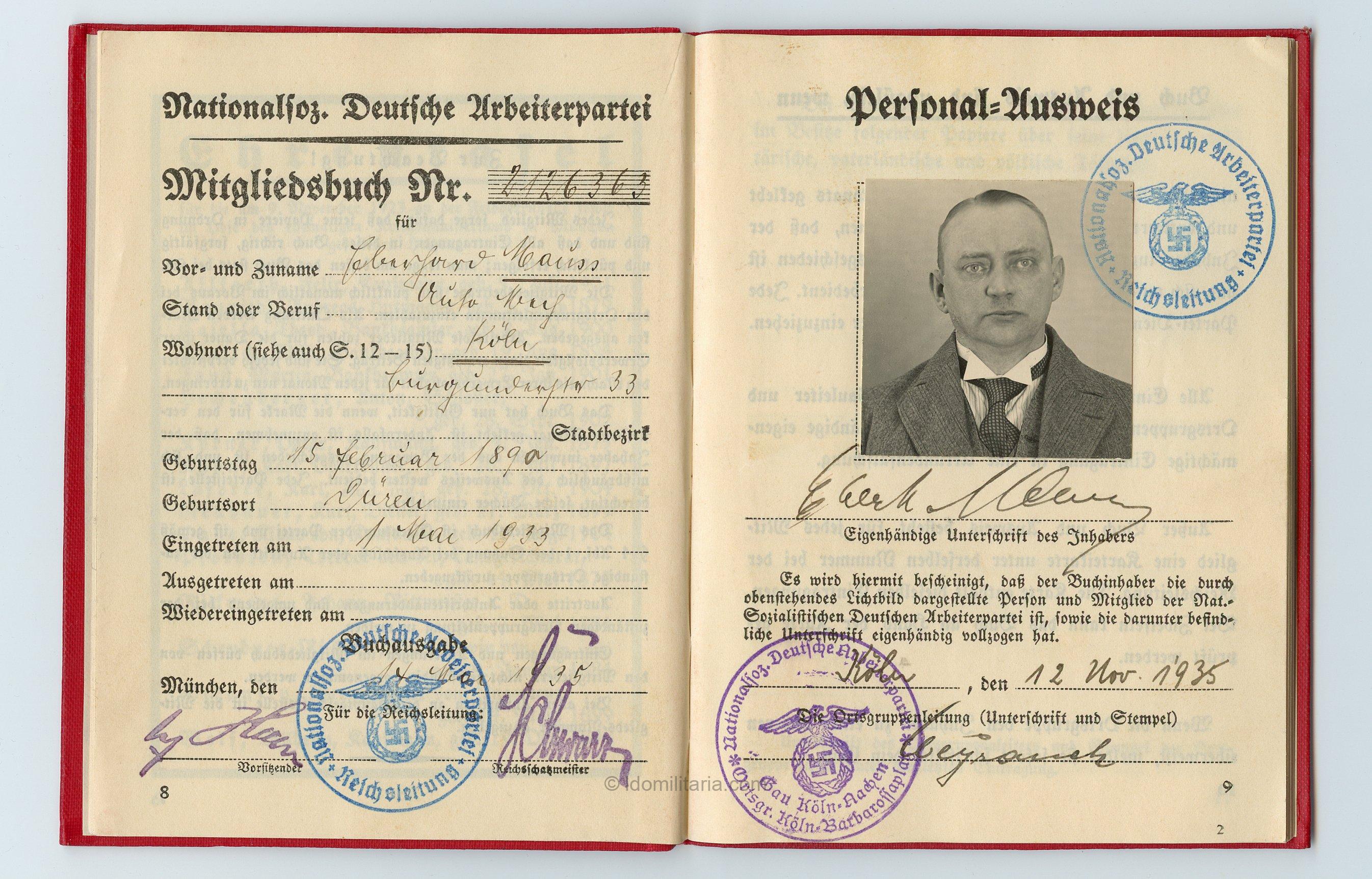 Early pattern NSDAP Membership ausweis - Image 2