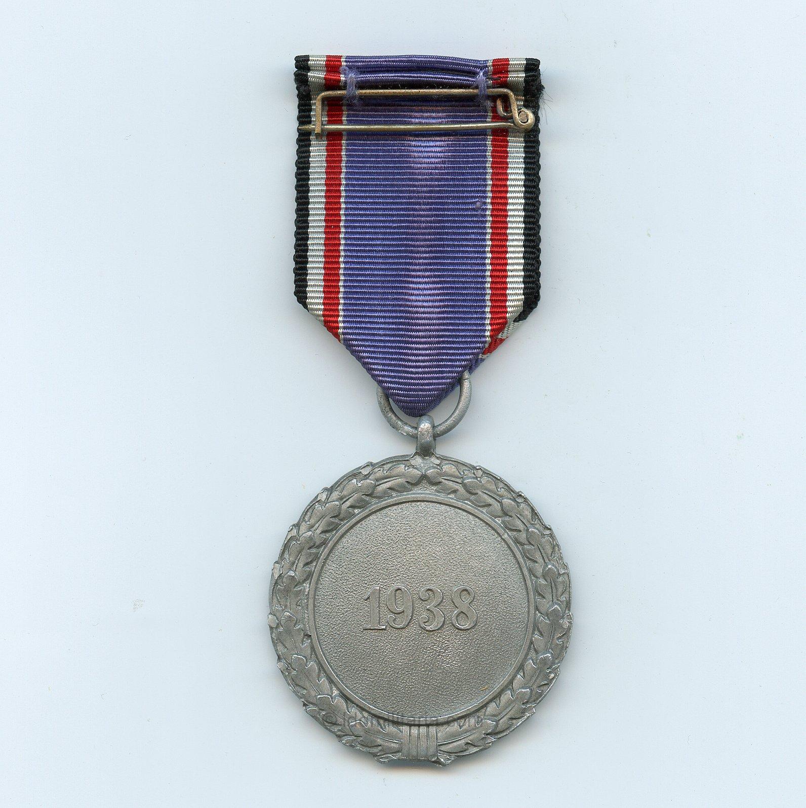 Luftschutz medal second class - Unmarked - Image 2