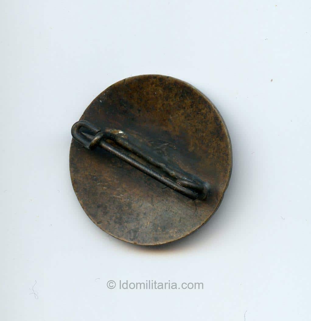 Very Early NSDAP Membership Badge ''Sunray Pattern'' - Image 2