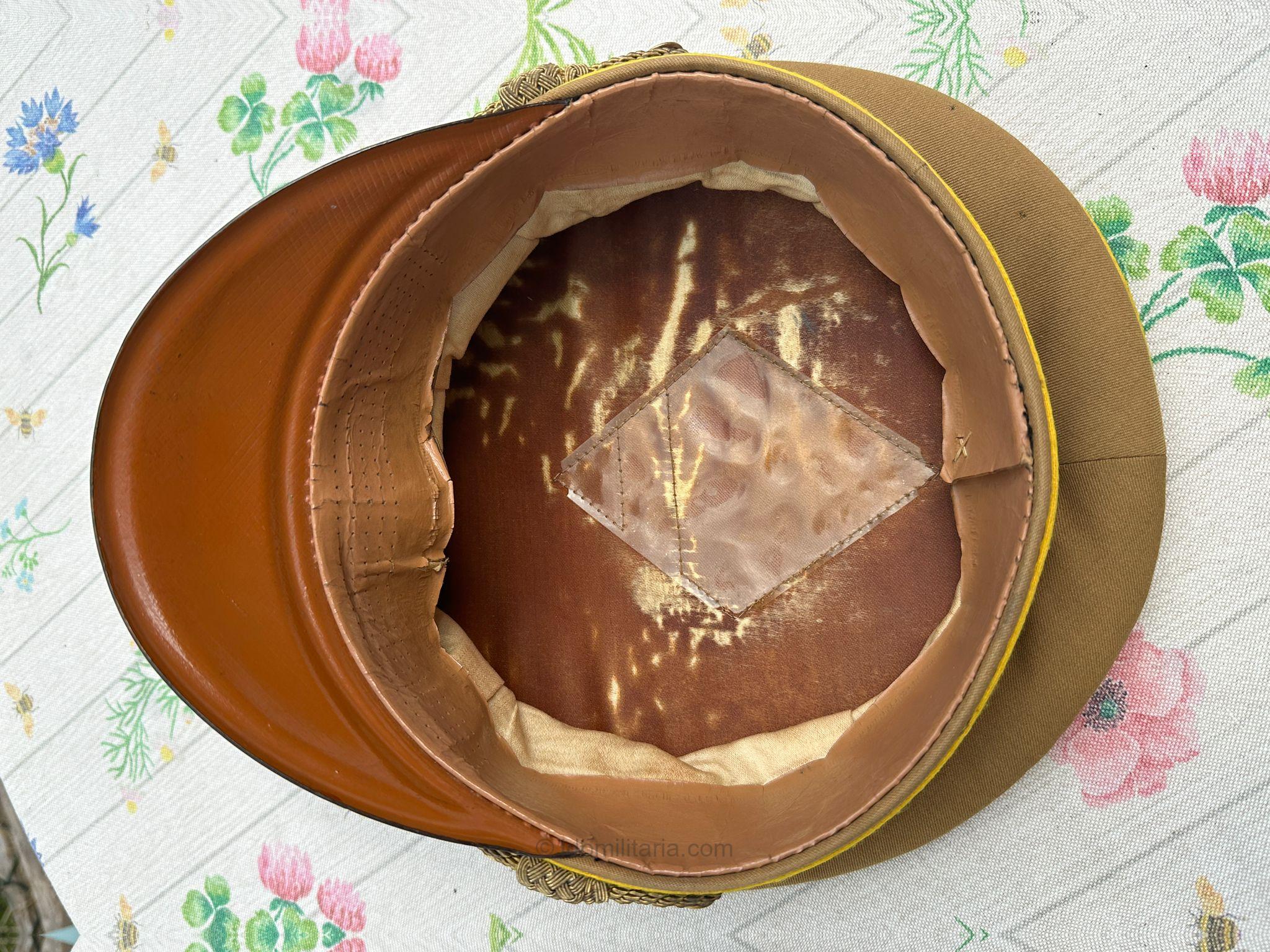 Extremely rare NSDAP Reichsleitung Visor Cap with Direct embroidered Oakleafs by August Müller - Image 5