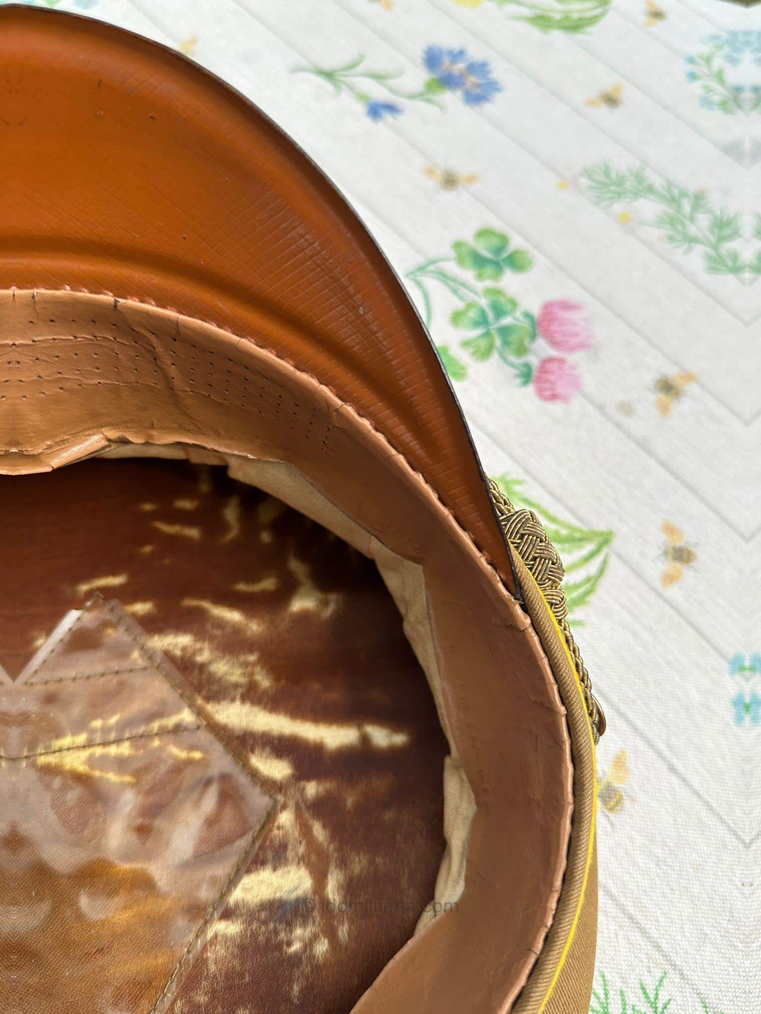 Extremely rare NSDAP Reichsleitung Visor Cap with Direct embroidered Oakleafs by August Müller - Image 8