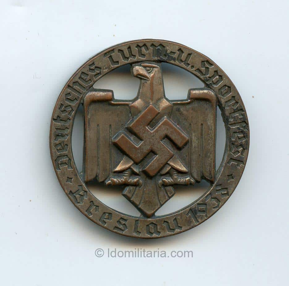 NSRL Deutsches Turn- und Sportfest Breslau 1938 badge - Rob. Neff Berlin W.35