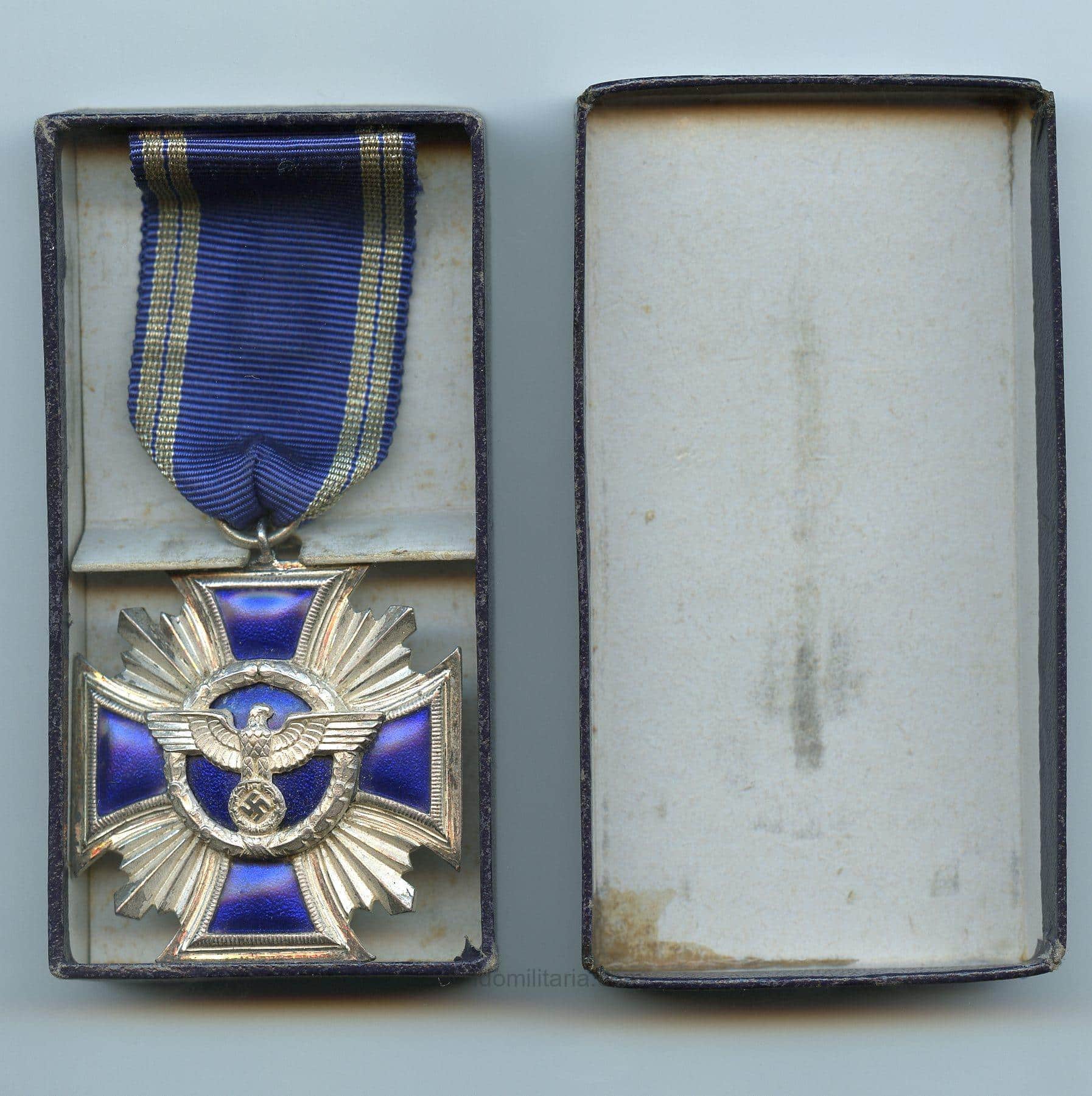 NSDAP 15 year service medal in case - Wilhelm Deumer, Lüdenscheid - Image 4