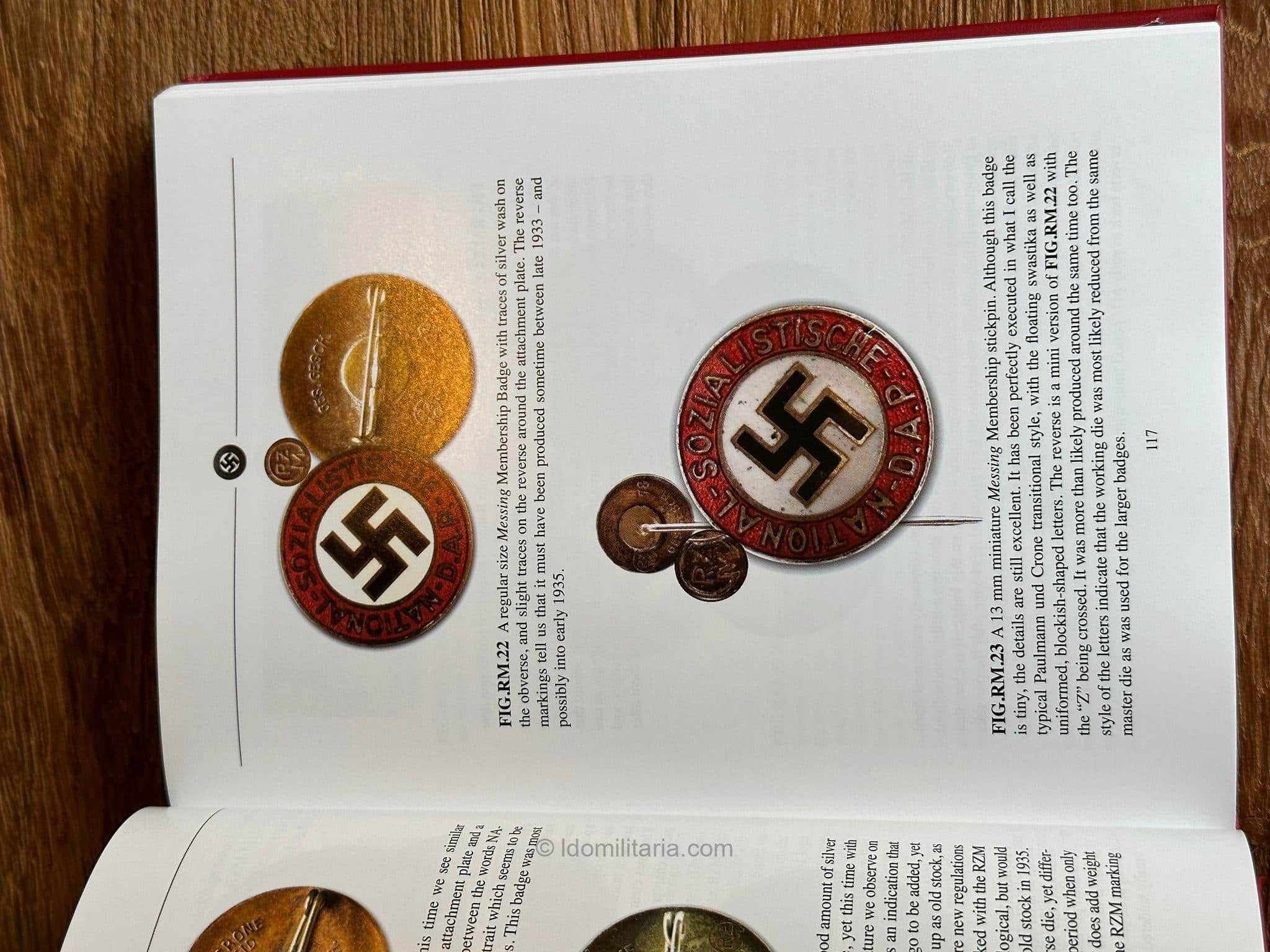 The Party Badge by Jo Rivett - Collectors Edition ''28 of 30'' - Image 2