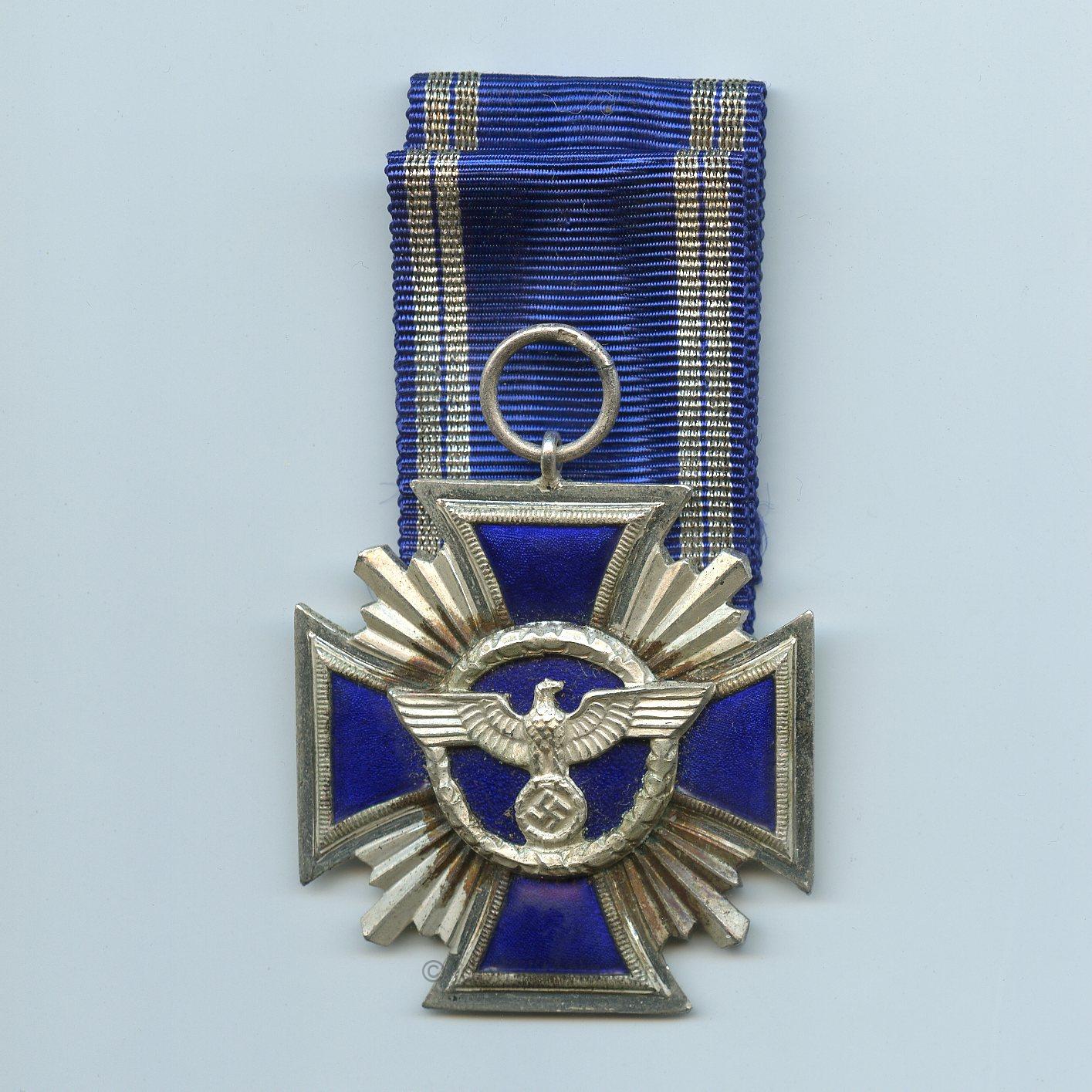 NSDAP 15 year service medal marked ''30'' - Rudolf, Souval