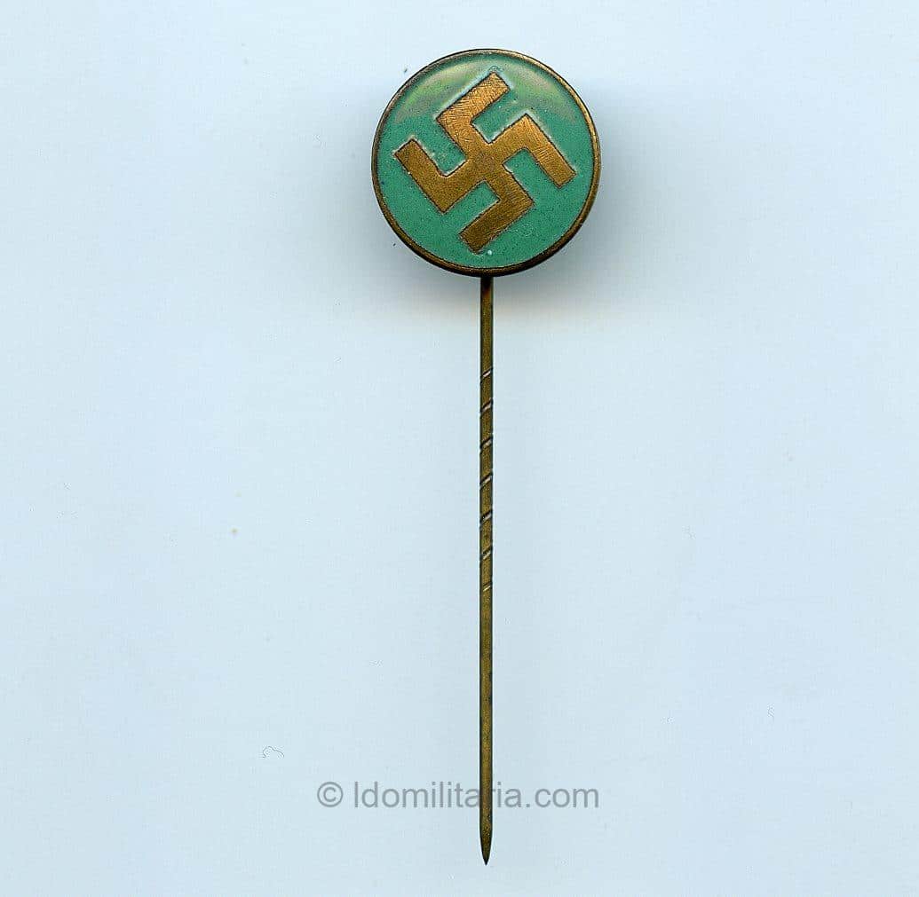 Unknown swastika stickpin