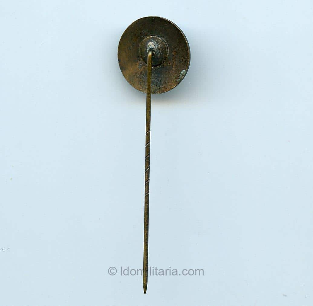 Unknown swastika stickpin - Image 2