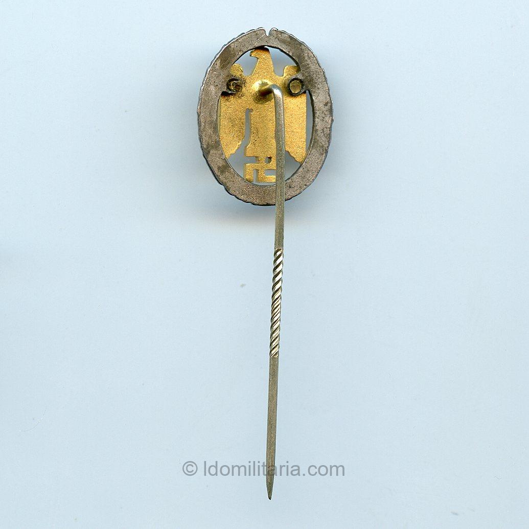Rare Gau Sudetenland Ehrenzeichen Miniature stickpin - Image 2