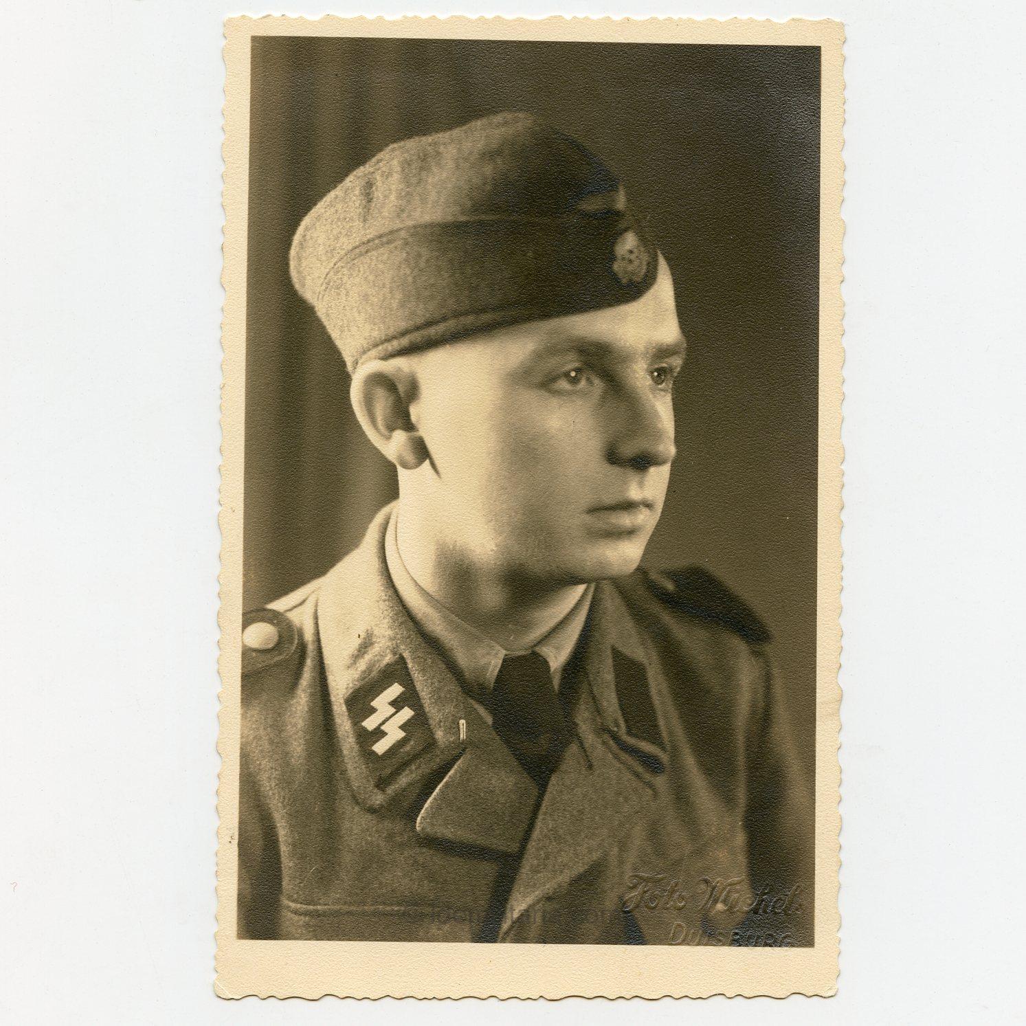 SS studio portrait - Duisburg