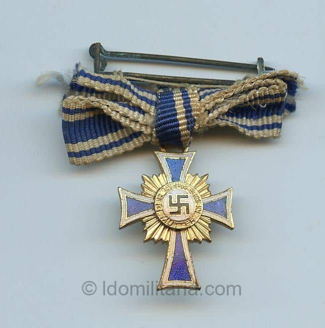 Mothercross in gold miniature – Unmarked