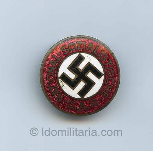 Early full maker NSDAP Membership Badge – Assmann & Söhne, Lüdenscheid