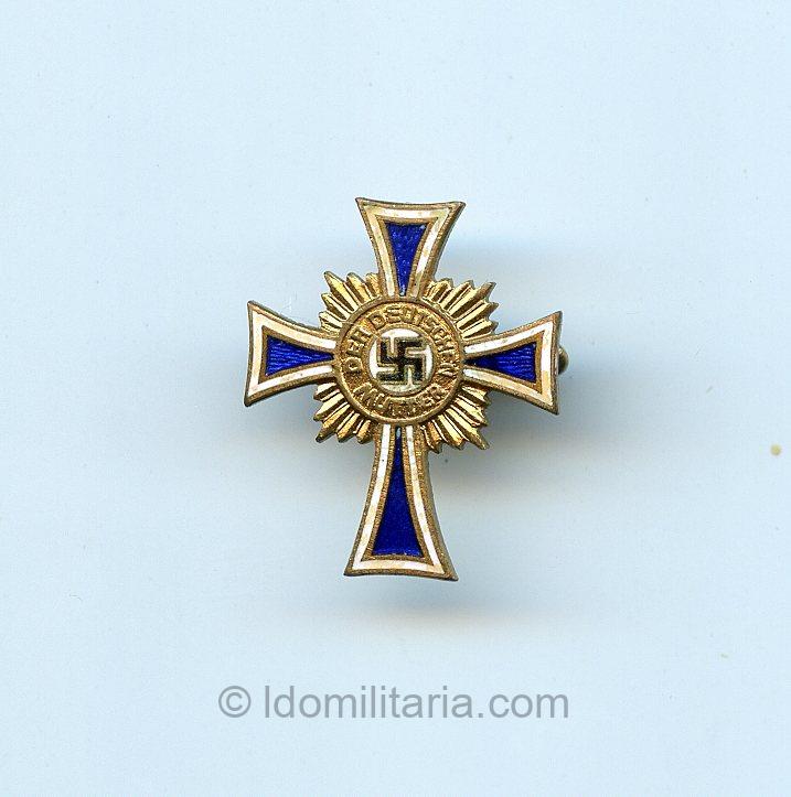 Motherscross in gold pinback miniature 16mm
