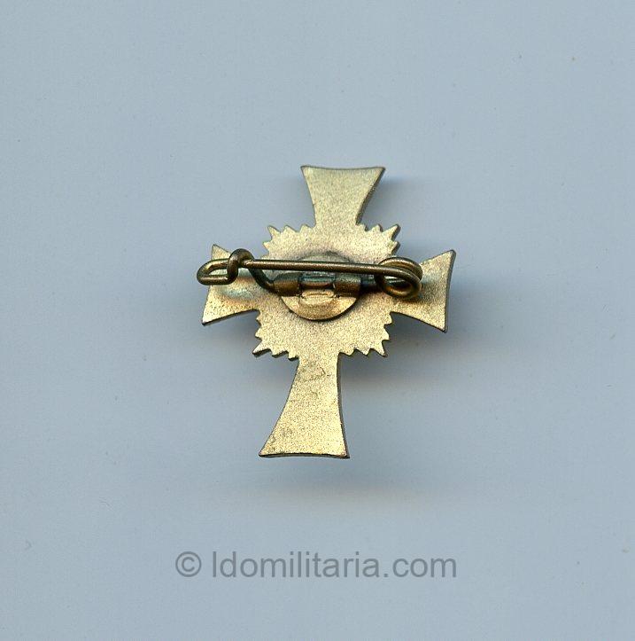 Motherscross in gold pinback miniature 16mm - Image 2