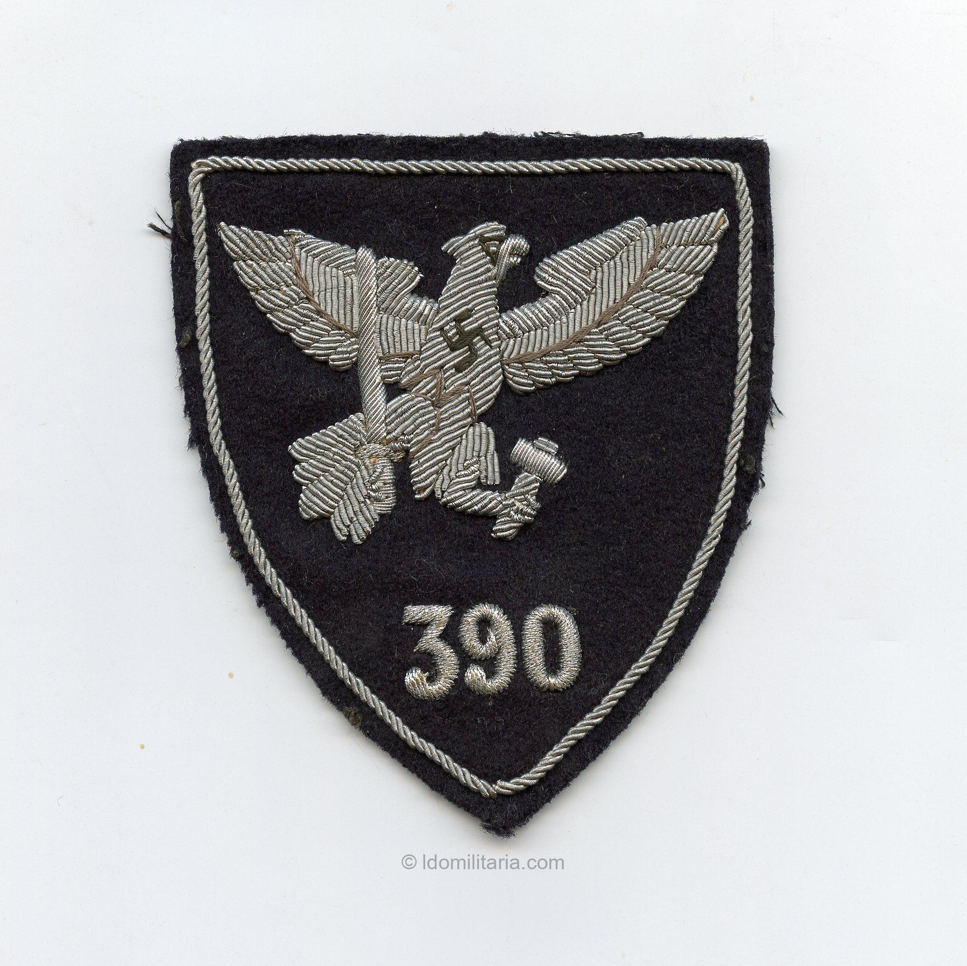Rare HJ Bannfahnentrager arm insigna - Bann 390 Untermosel, Kochem