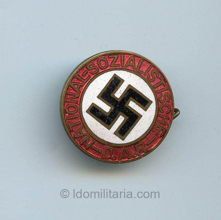 Early NSDAP Membership badge - Ges. Gesch.