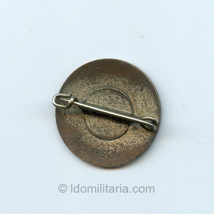 Early NSDAP Membership badge 'No-Hypen' variant - Ges. Gesch. - Image 2