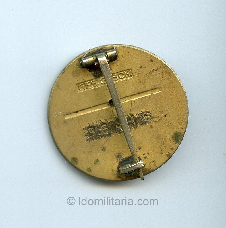 NSDAP Golden Party Badge 30mm – Deschler & Söhn, München – No. 36418 - Image 2