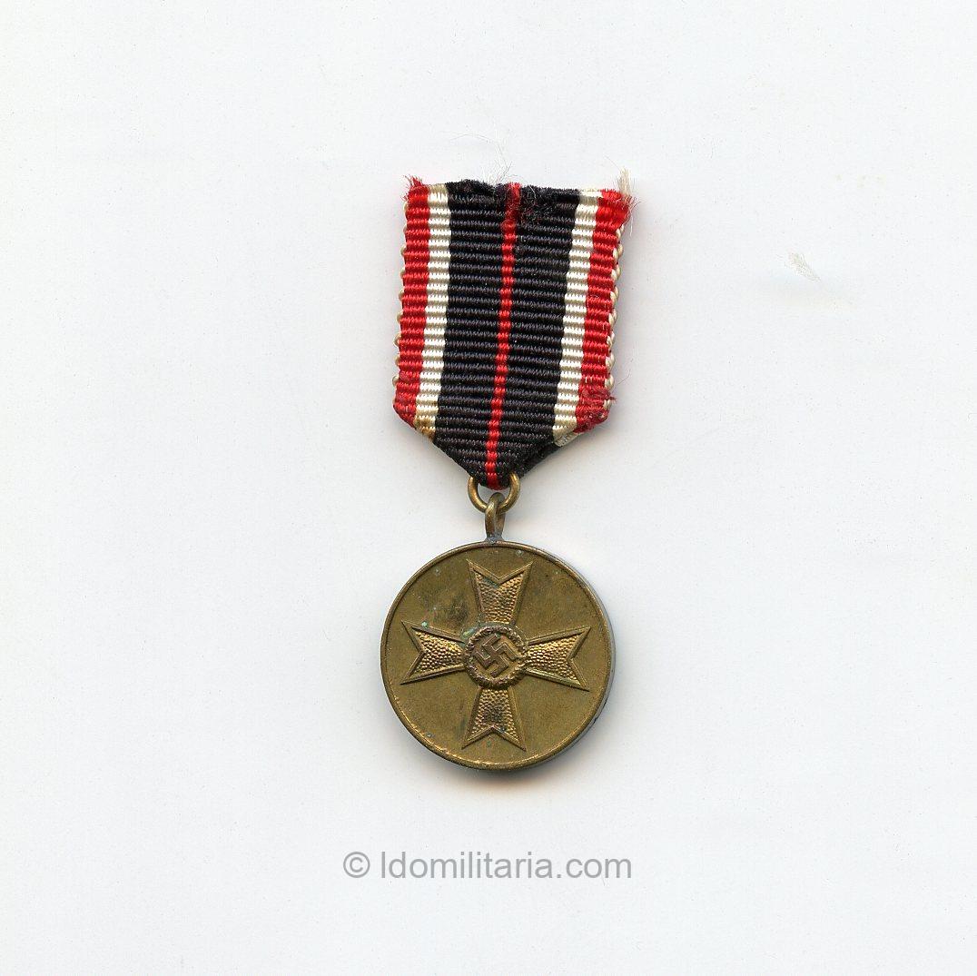 Miniature Kriegsverdienstmedal with ribbon