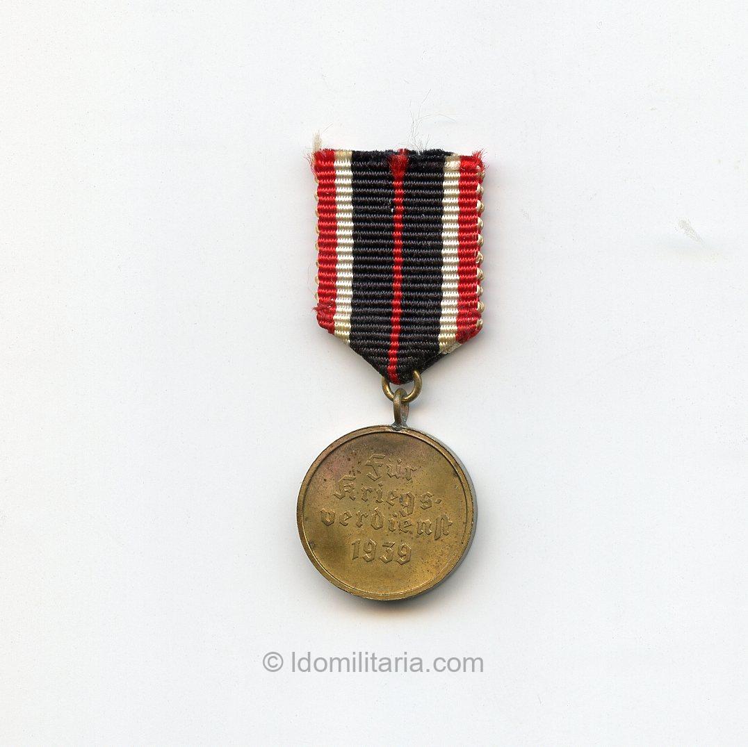 Miniature Kriegsverdienstmedal with ribbon - Image 2