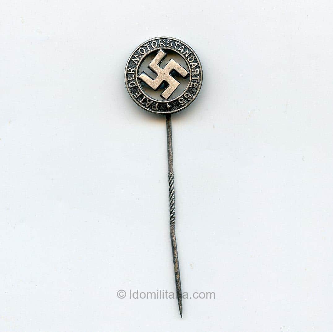 Pate der motorstandarte 55 stickpin number '2983'