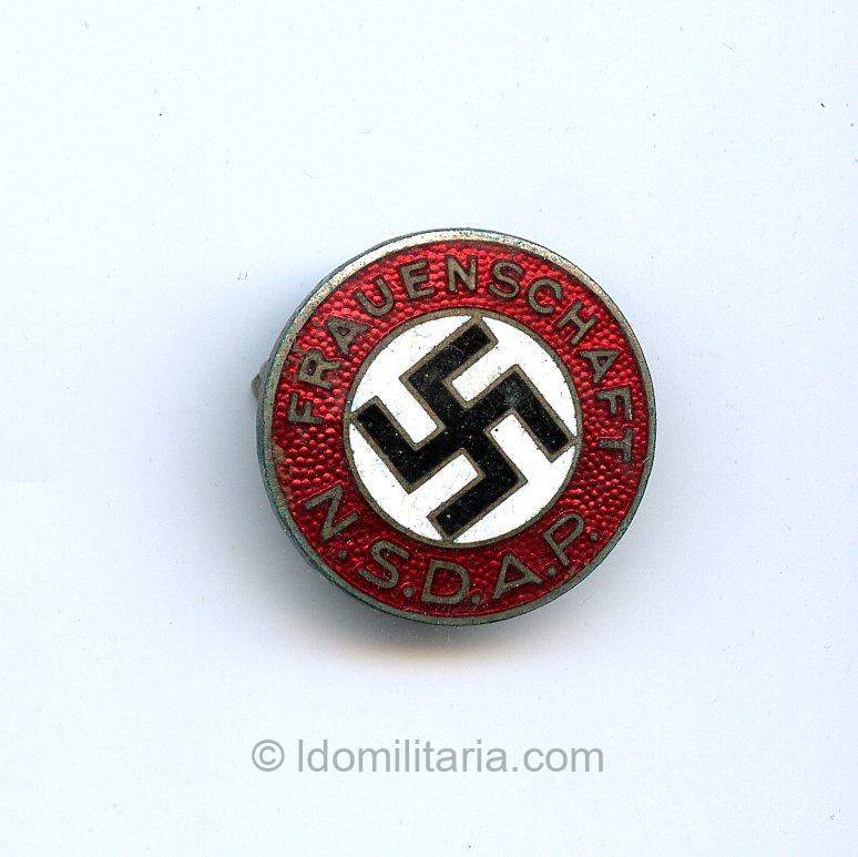Early NSDAP Frauenschaft Membership badge – Ges. Gesch.