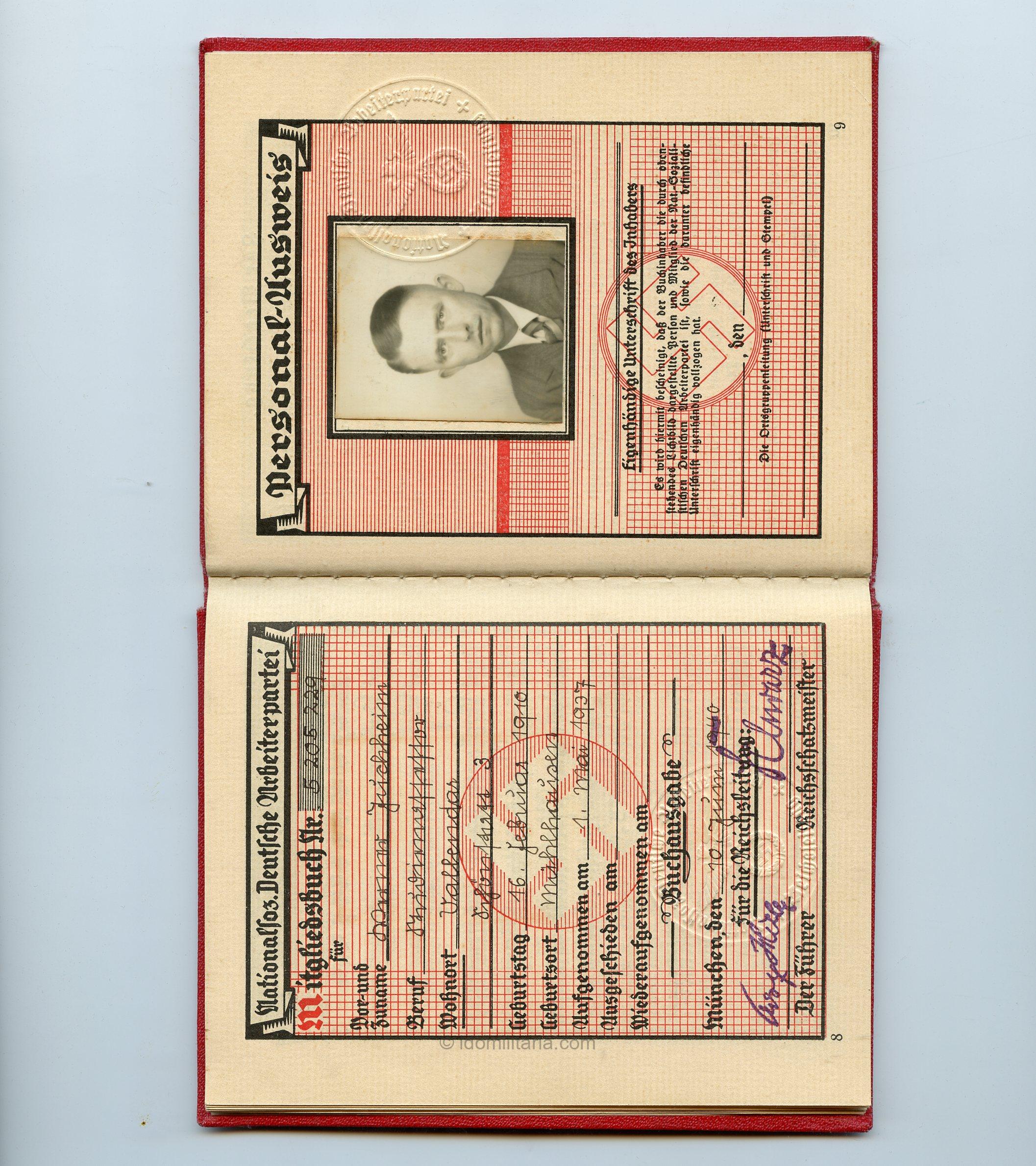 NSDAP Membership ausweis 1937 - Image 3