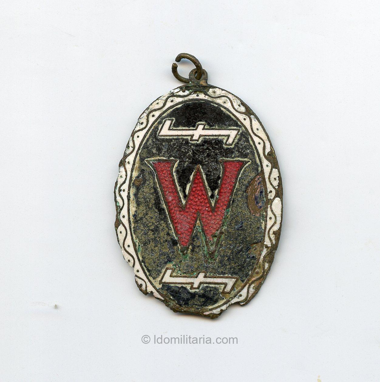 Wehrwolf Opfergruppe Frauen hanger.