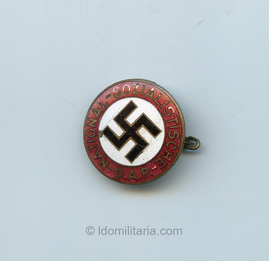 Early NSDAP Membership badge - Ges. Gesch.