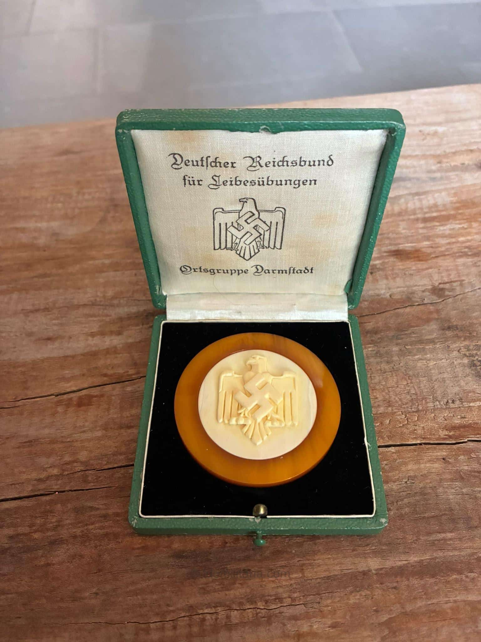 NRSL Ortsgruppe Darmstadt Swimming Championships Medal in Case - Image 2