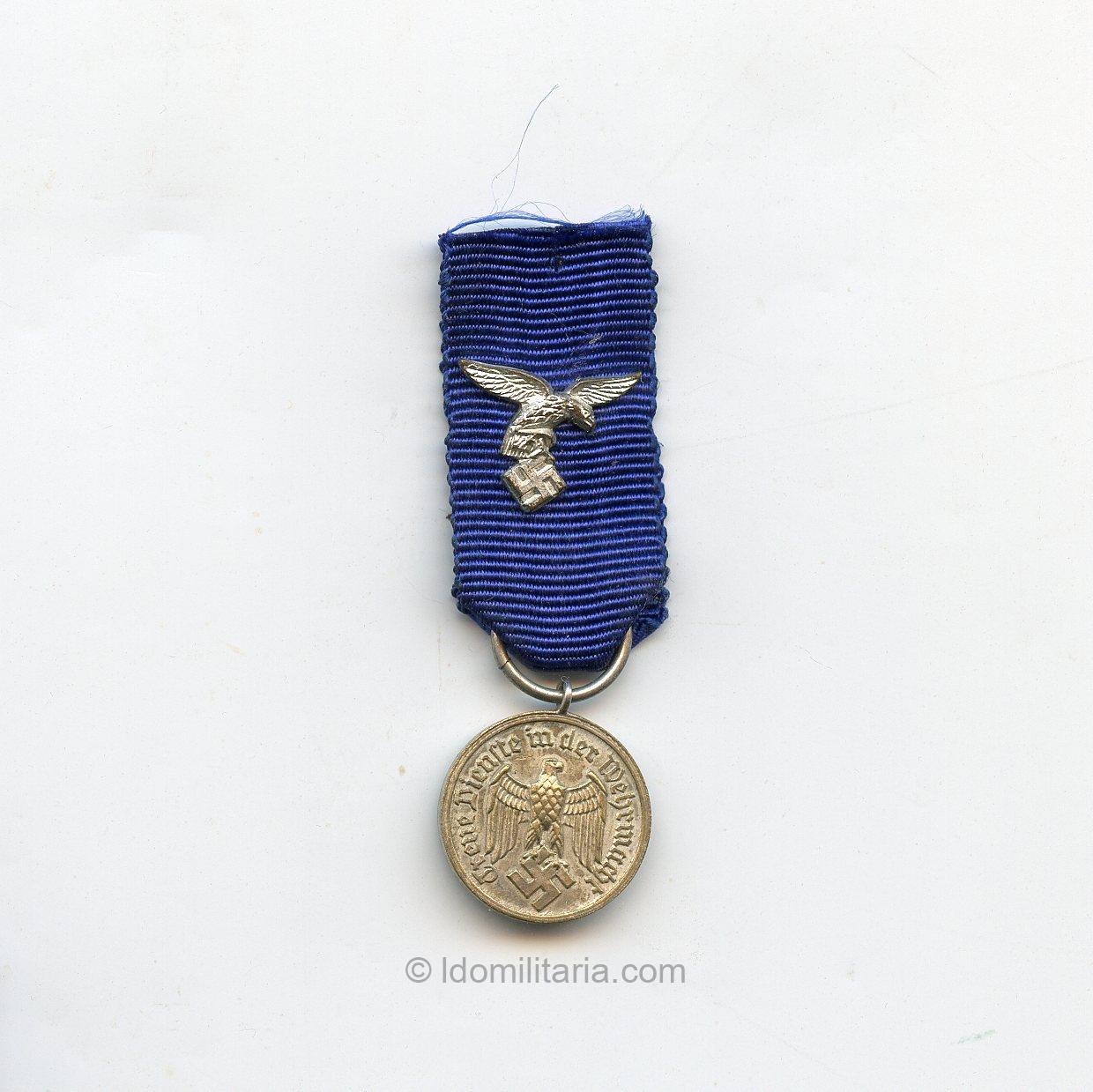 Luftwaffe Dienstauszeichnung für 4 jahre medal Miniature