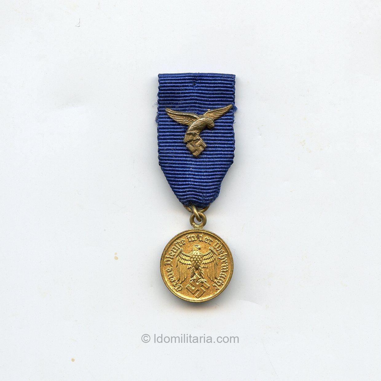 Luftwaffe Dienstauszeichnung für 12 jahre medal Miniature
